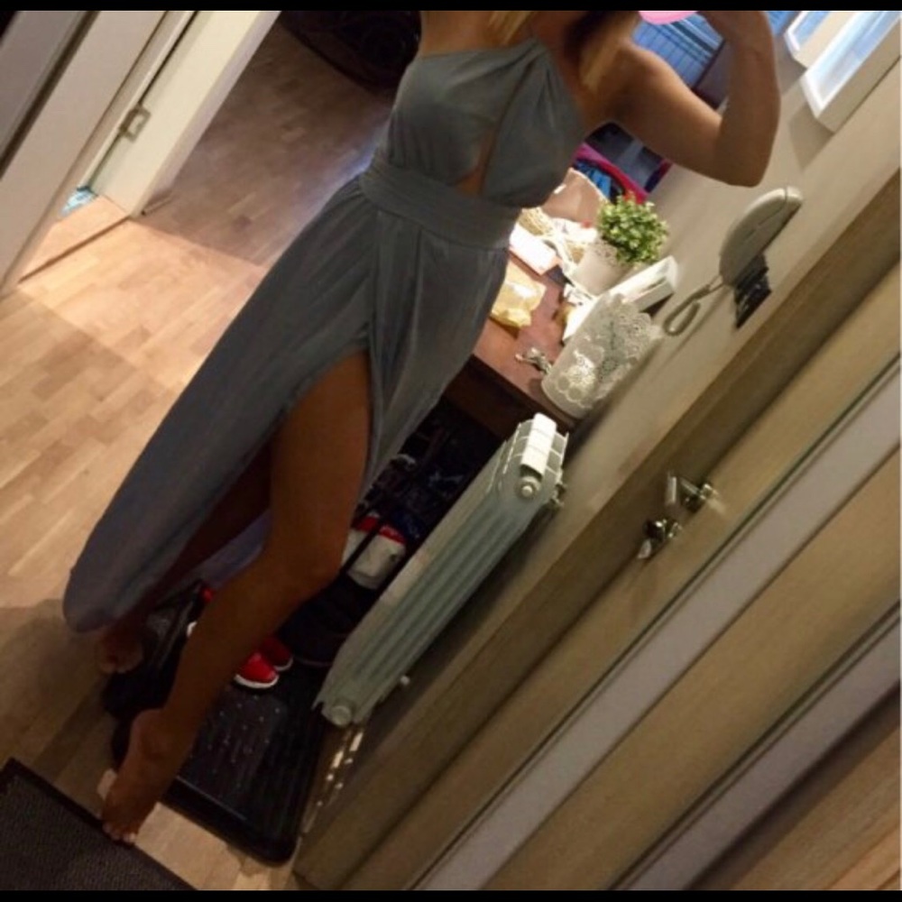 ✨HP✨ARABELLA Boho Halter Maxi Dress - Picture 6 of 8